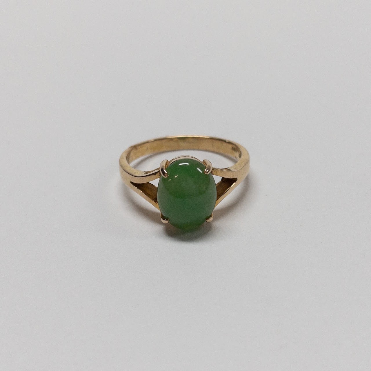 14K Gold and Green Stone Ring