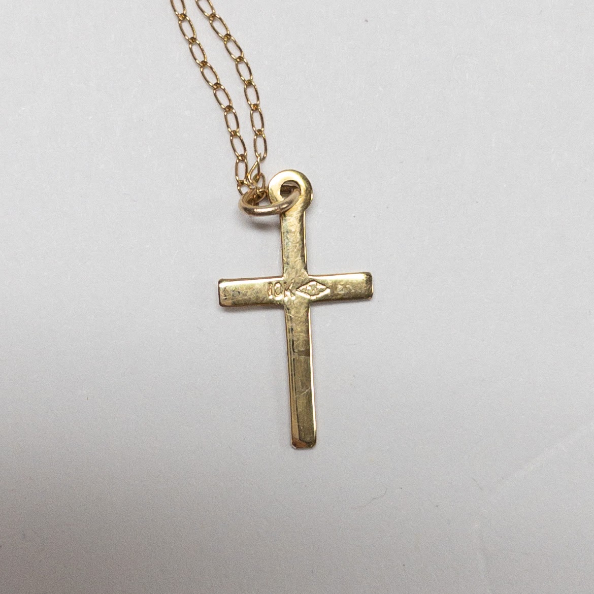 10K Gold Cross Pendant Necklace