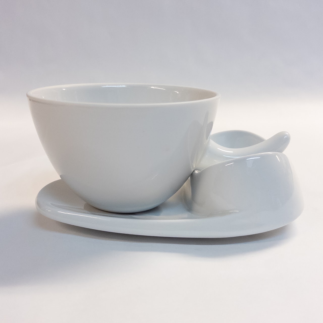 Isamu Noguchi Vitra Design Museum Cup and Saucer Prototype