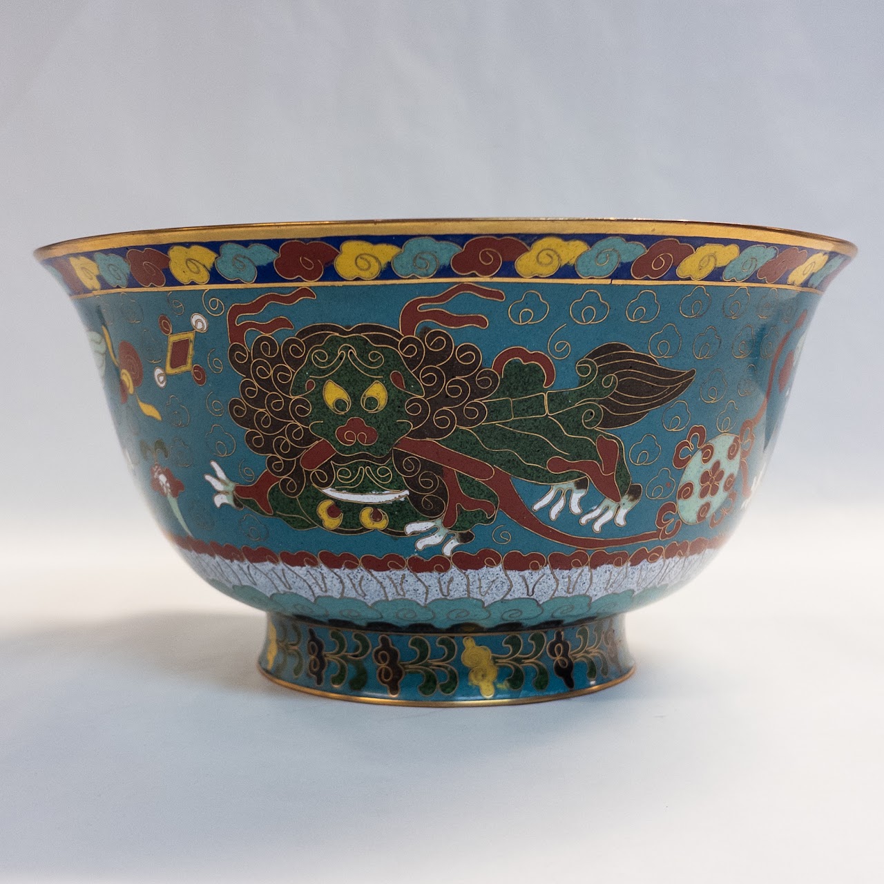 Antique Foo Dog and Lion Enamel Cloisonne Footed Bowl