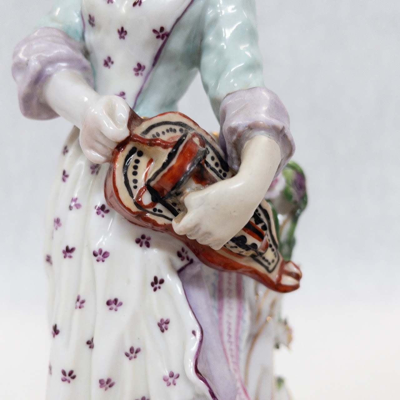 Meissen Antique 9" Figurine Pair