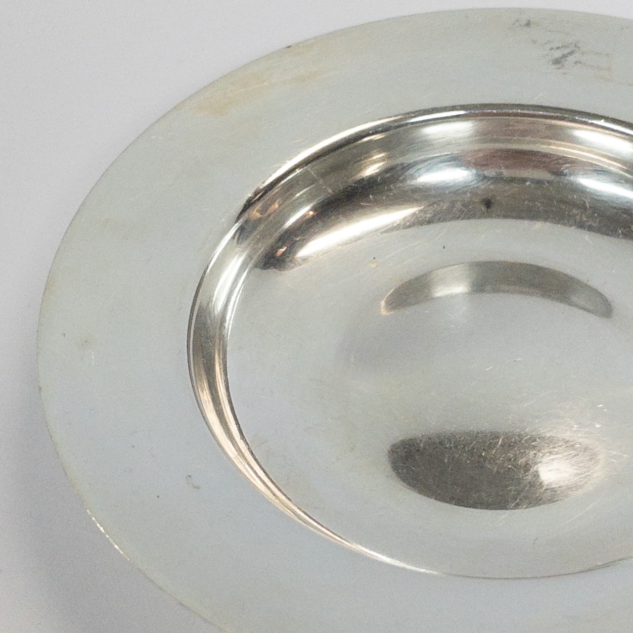 Tiffant & Co. Sterling Silver Plain-Rimmed Small Armada Dish