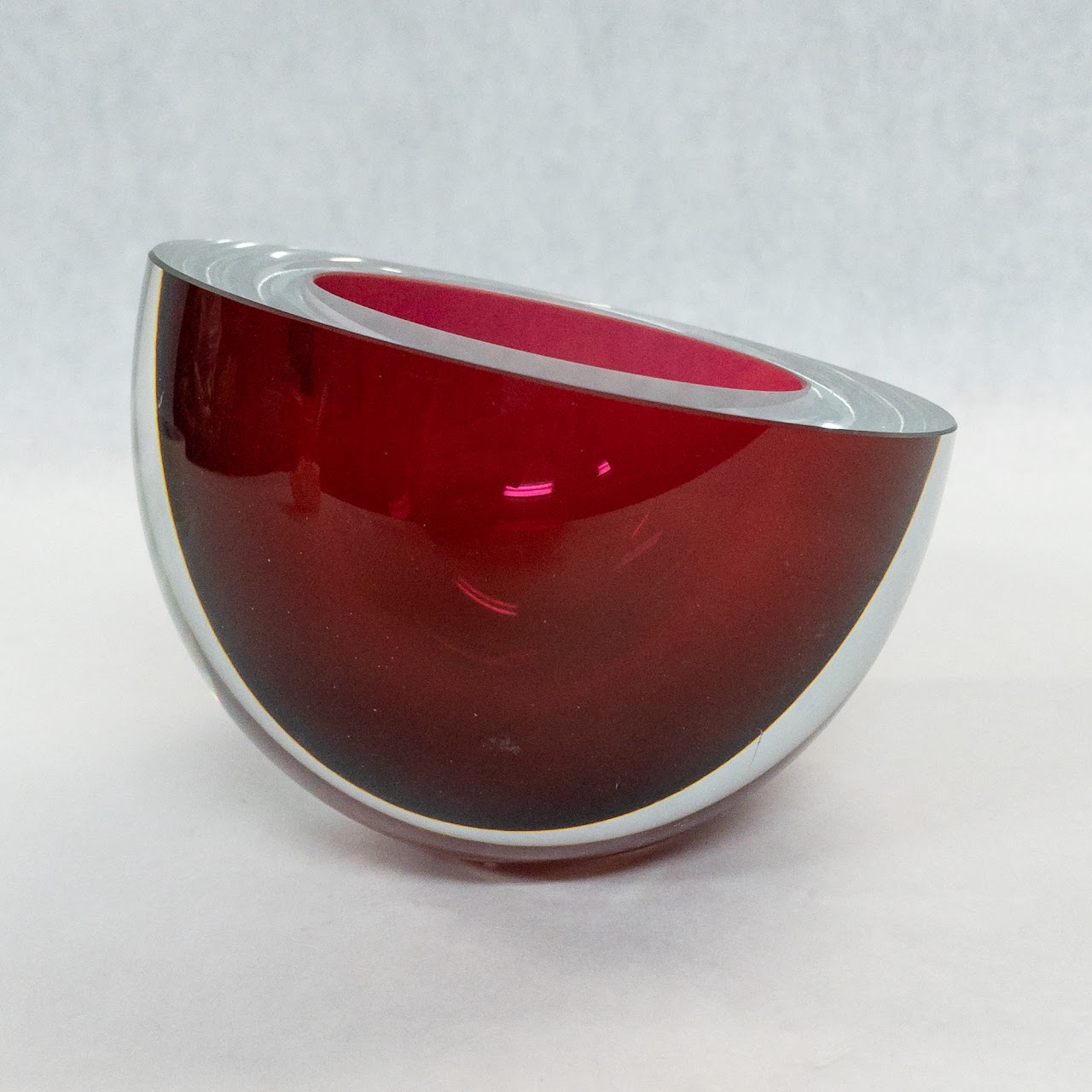 SkLO Czech Glass Vessel