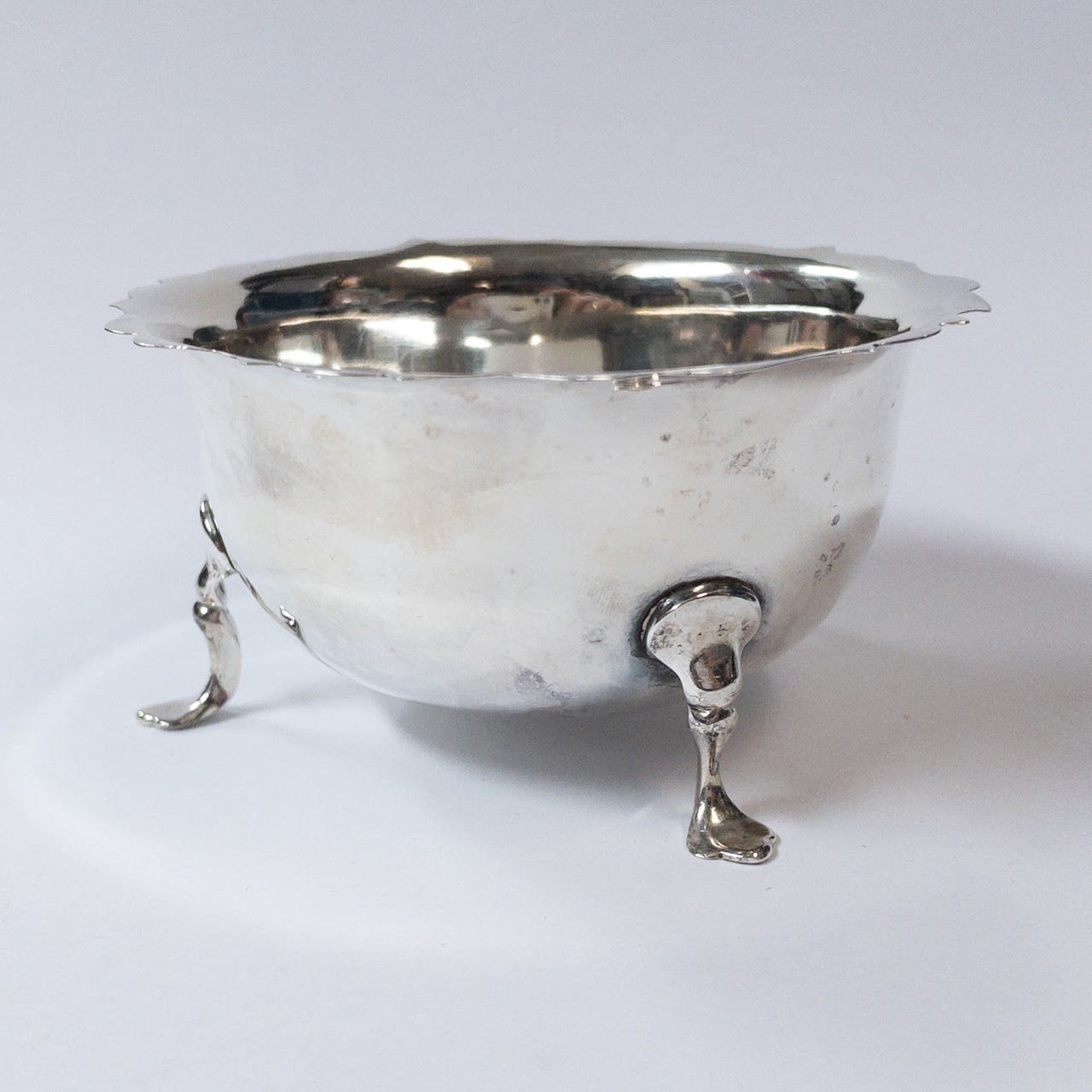 Sterling Silver Antique Robert Pringle & Sons Triple Footed Bowl