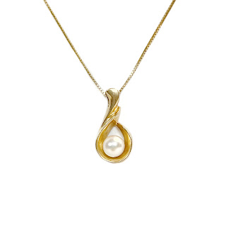 14K Gold and Pearl Bow Pendant Necklace