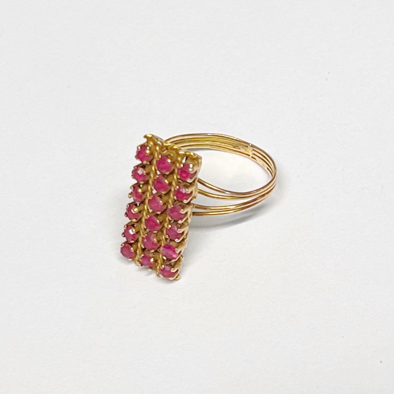 14K Gold Ring with 18 Cut Crystals
