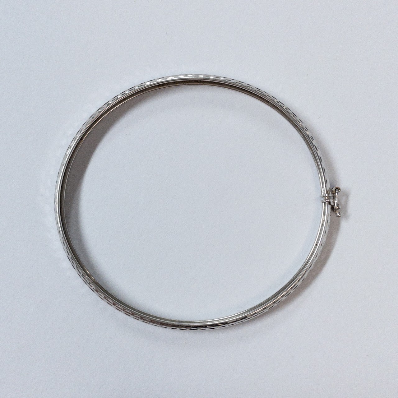 14K White Gold Bangle Bracelet