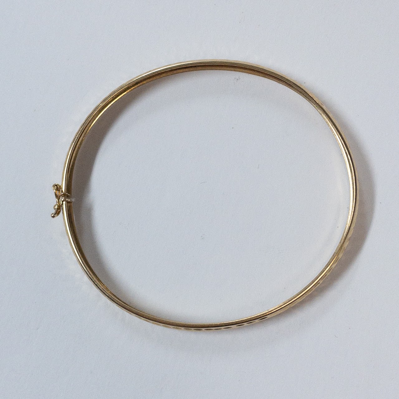 14K Yellow Gold Bangle Bracelet 2