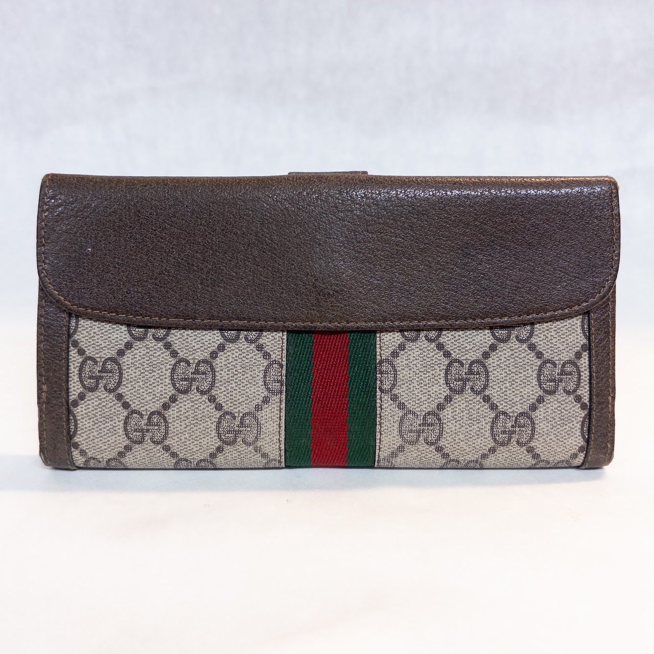 Gucci GG Sherry Supreme Bi-Fold Wallet