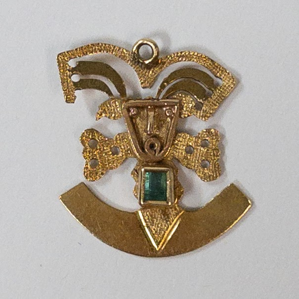 18K Gold and Blue Stone DAMAGED Figural Pendant