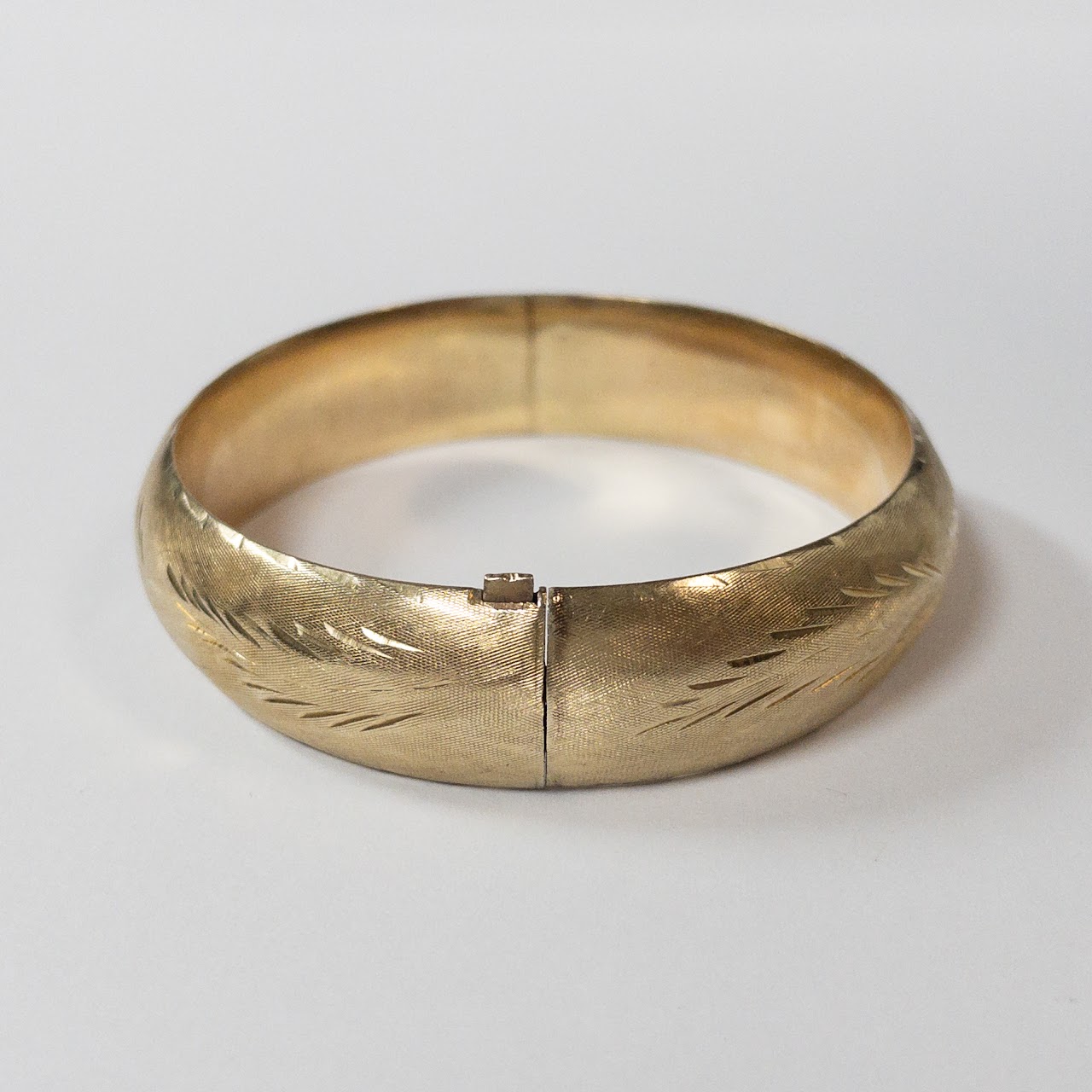 14K Gold Etched Bangle Bracelet