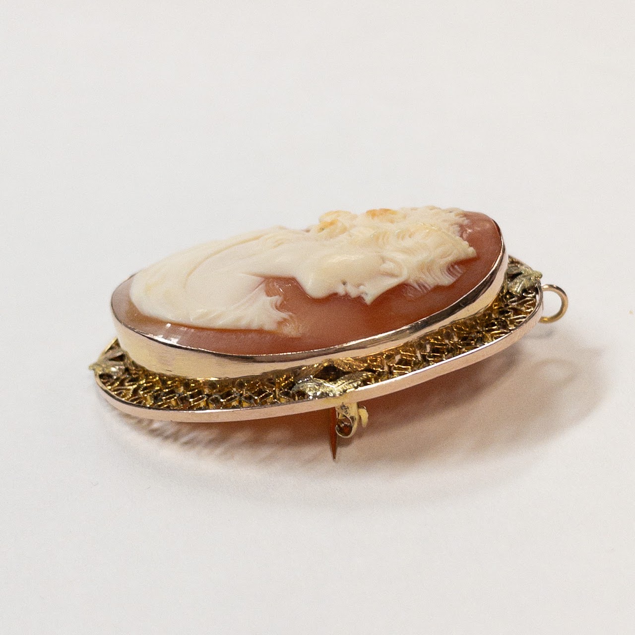 14K Gold & Shell Cameo Convertible Brooch  with Filigree Case