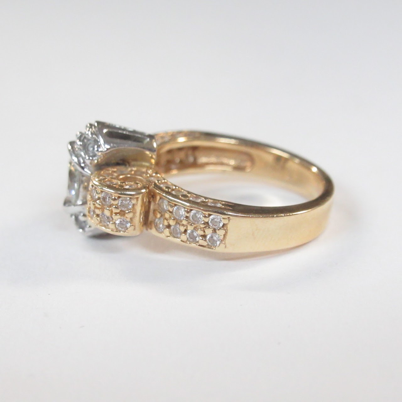 14K Gold, White Gold, and Clear Stone Ring