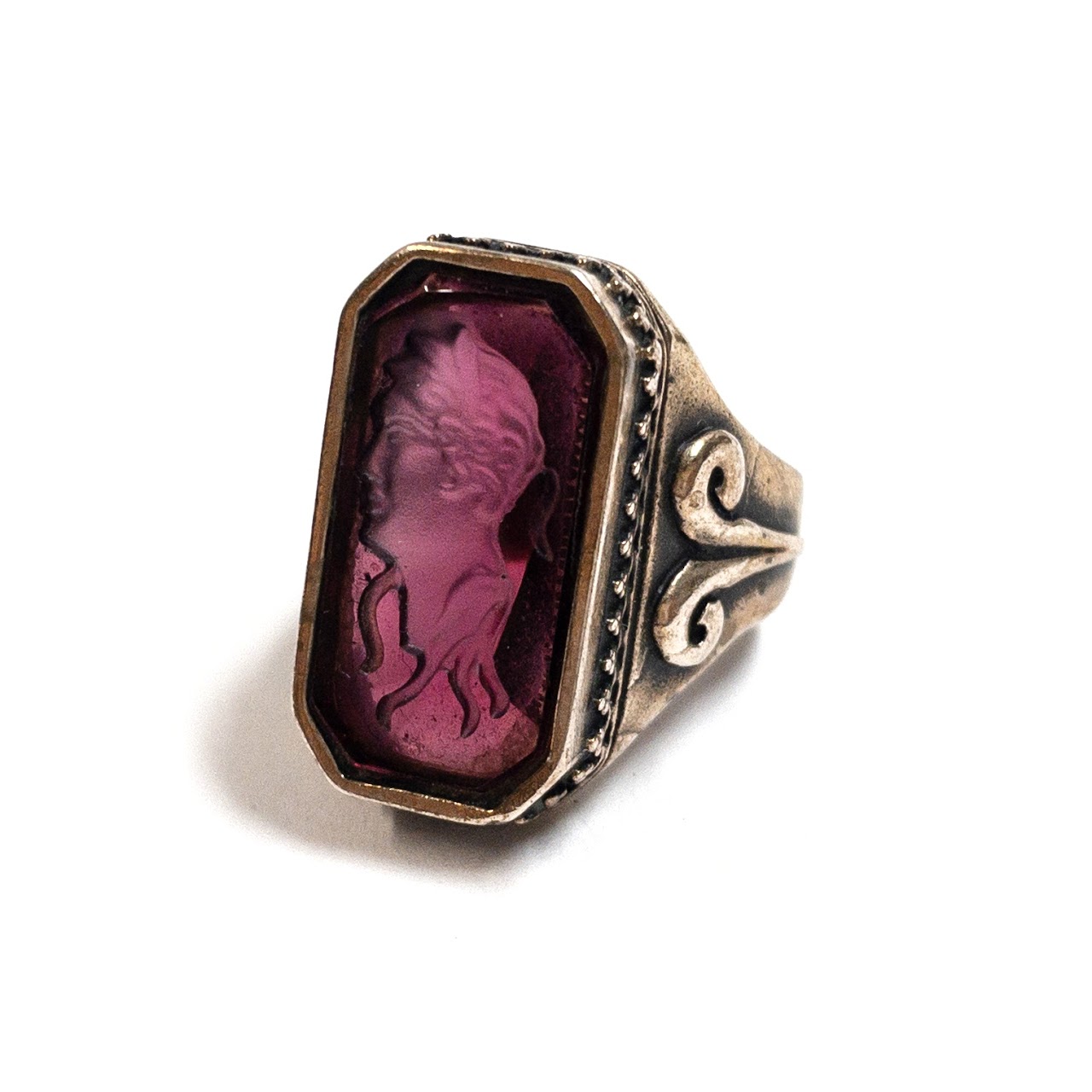 10K Gold Carved Intaglio Ring