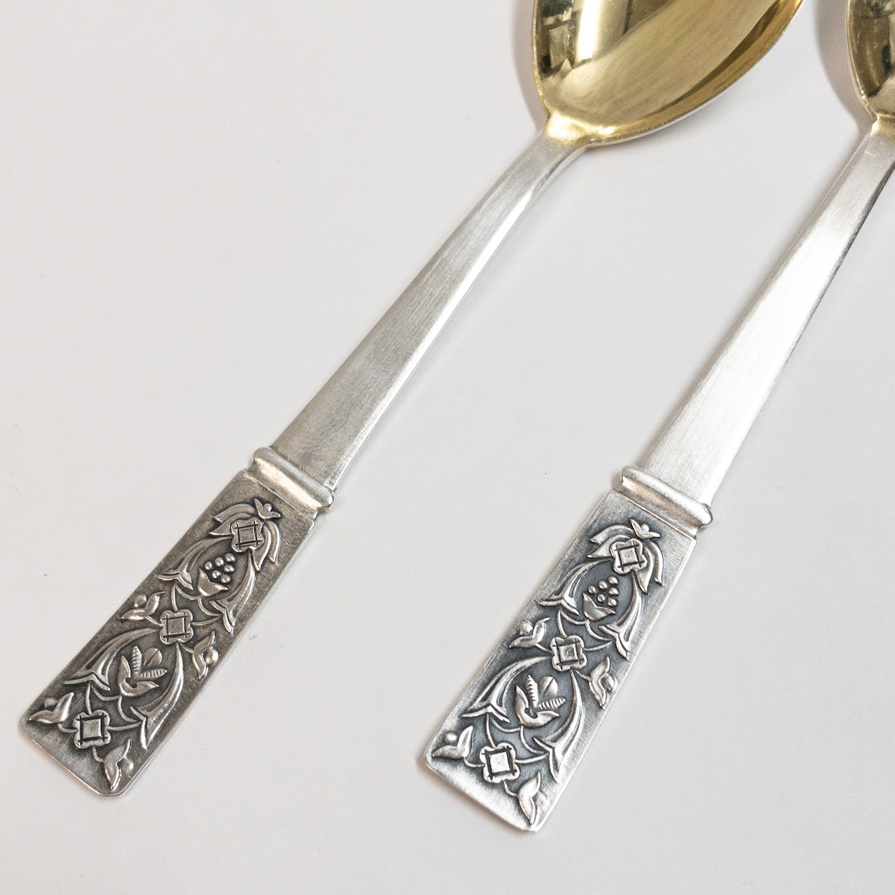 875 Silver Embossed Handle Spoon Set