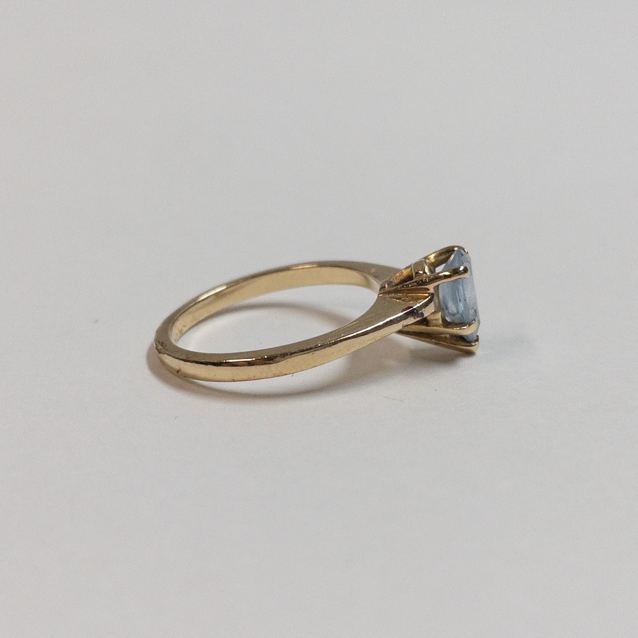 14K Gold Blue Stone Ring