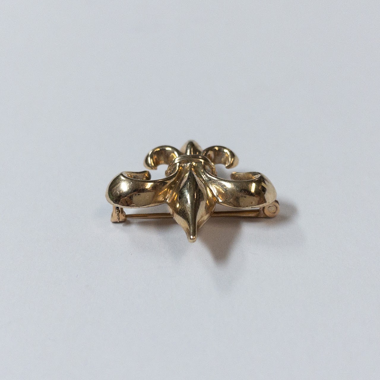 10K Gold Fleur-de-Lis Convertible Brooch