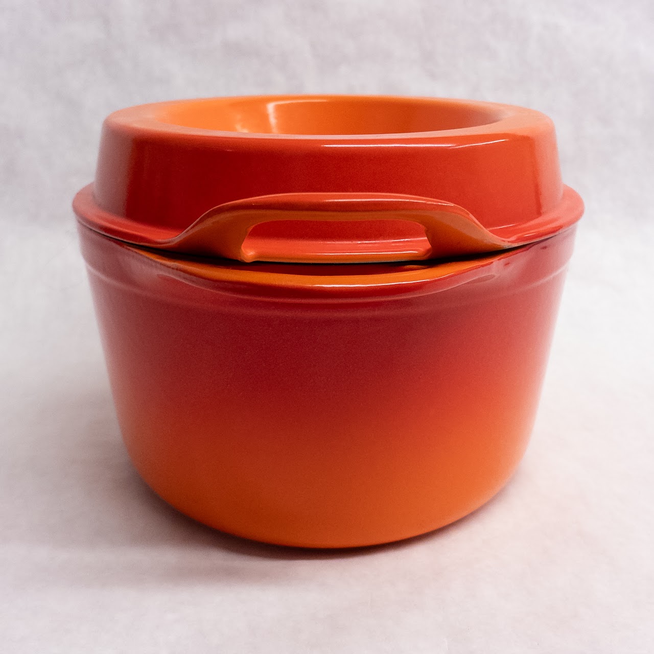 Le Creuset Enameled Cast Iron Doufeu Ovale #32