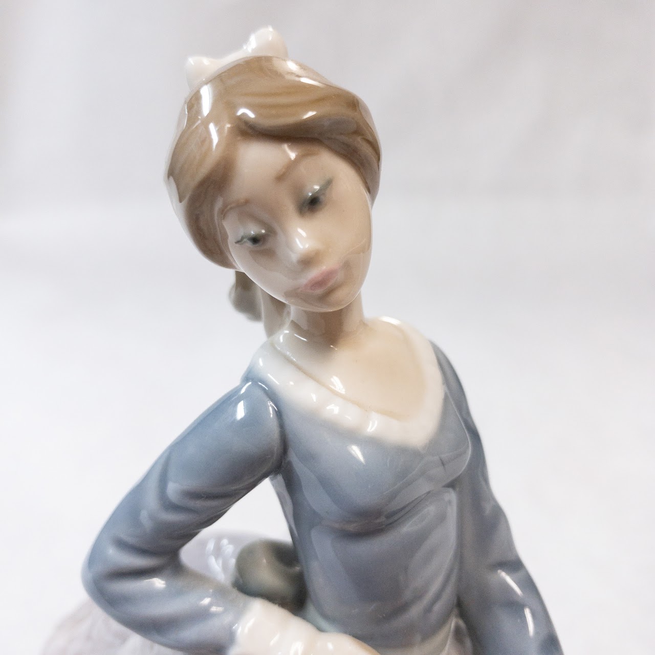 Lladró Debutante Figurine