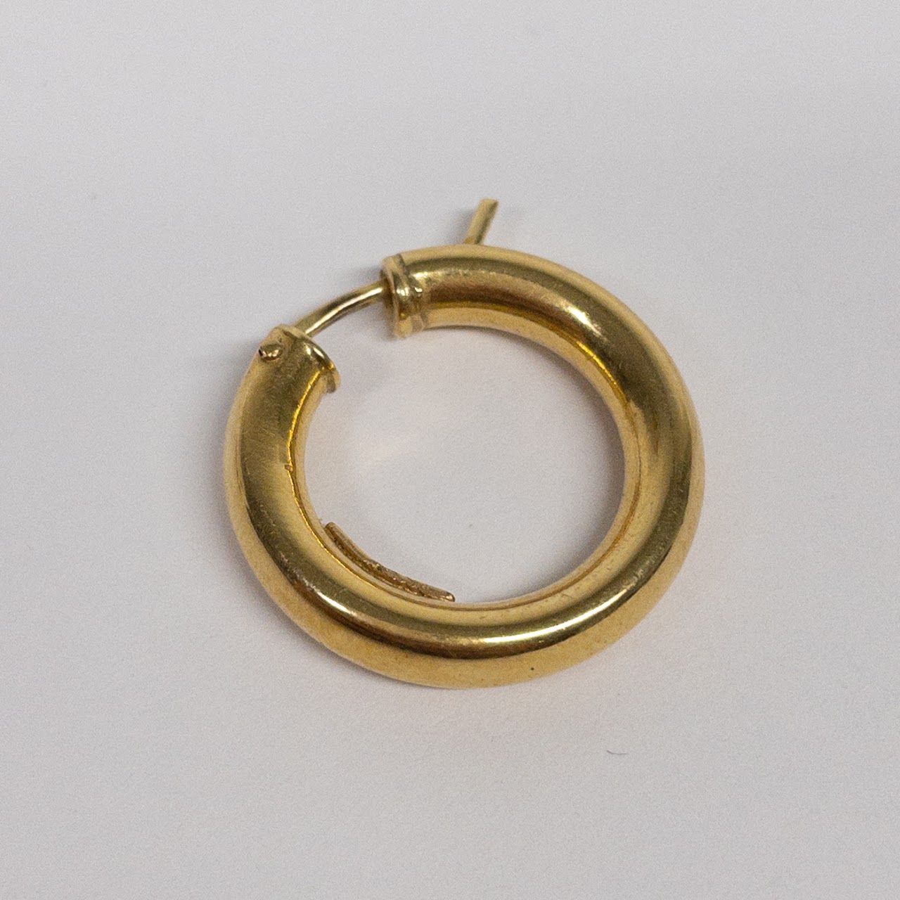 18K Gold Tubular Hoop Earrings