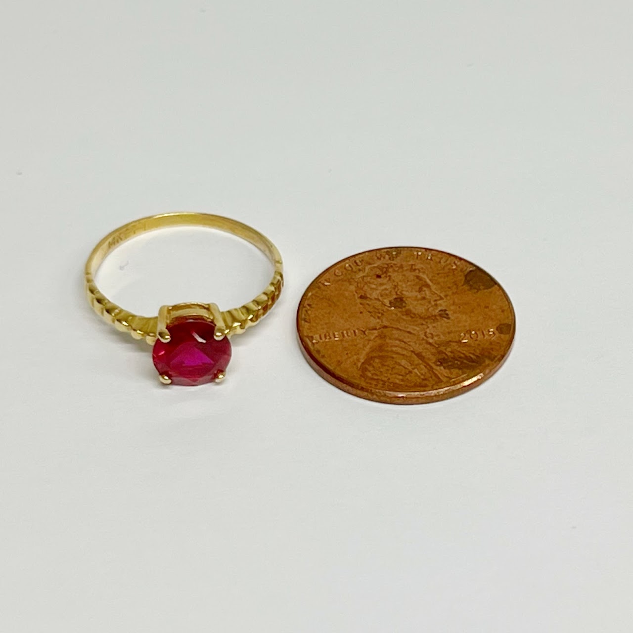 14K Gold and Red Stone Ring