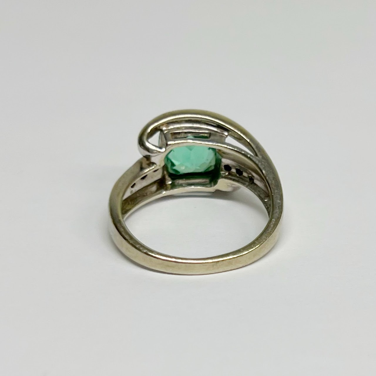 10K White Gold, Green Stone, and Diamond Ring