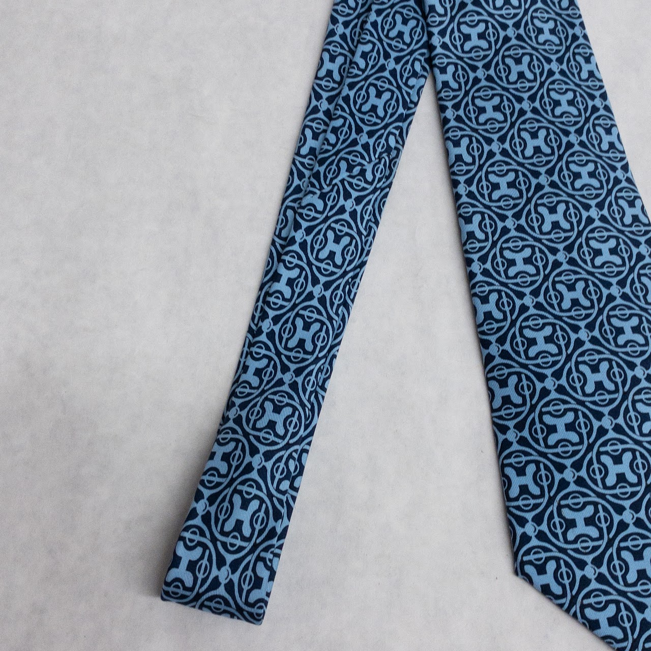 Hermès 'H' Pattern Tie