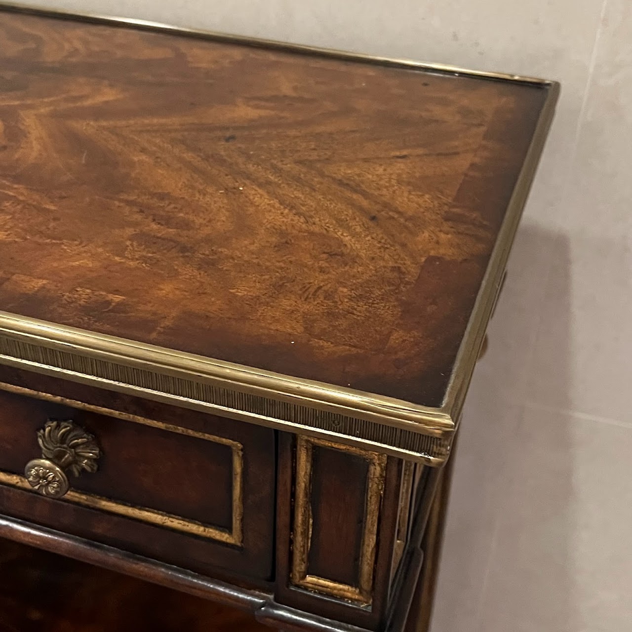 Theodore Alexander Georgian Three Tier Flame Mahogany Console Table