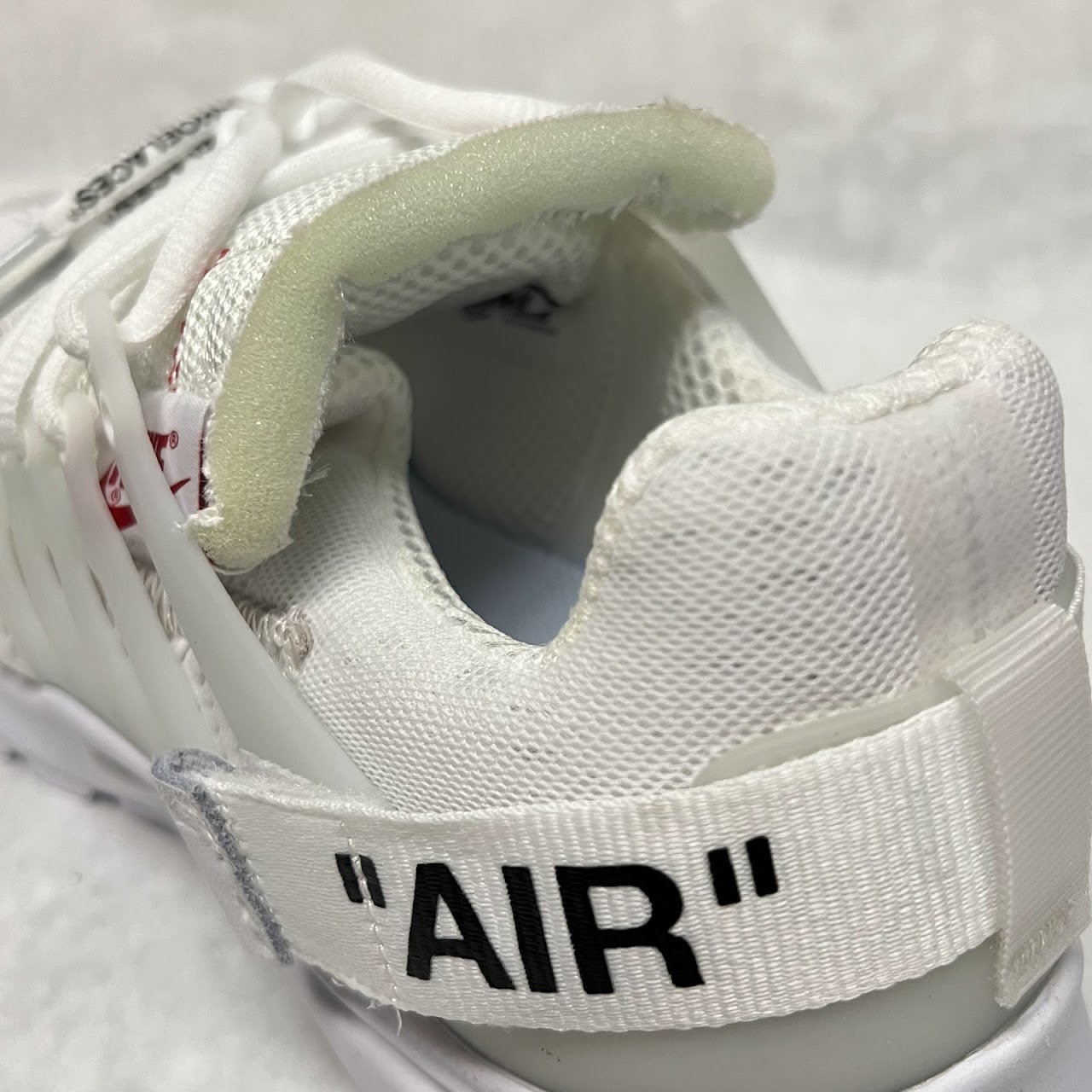 Nike X Off-White 'The 10 : Nike Air Presto' Sneakers