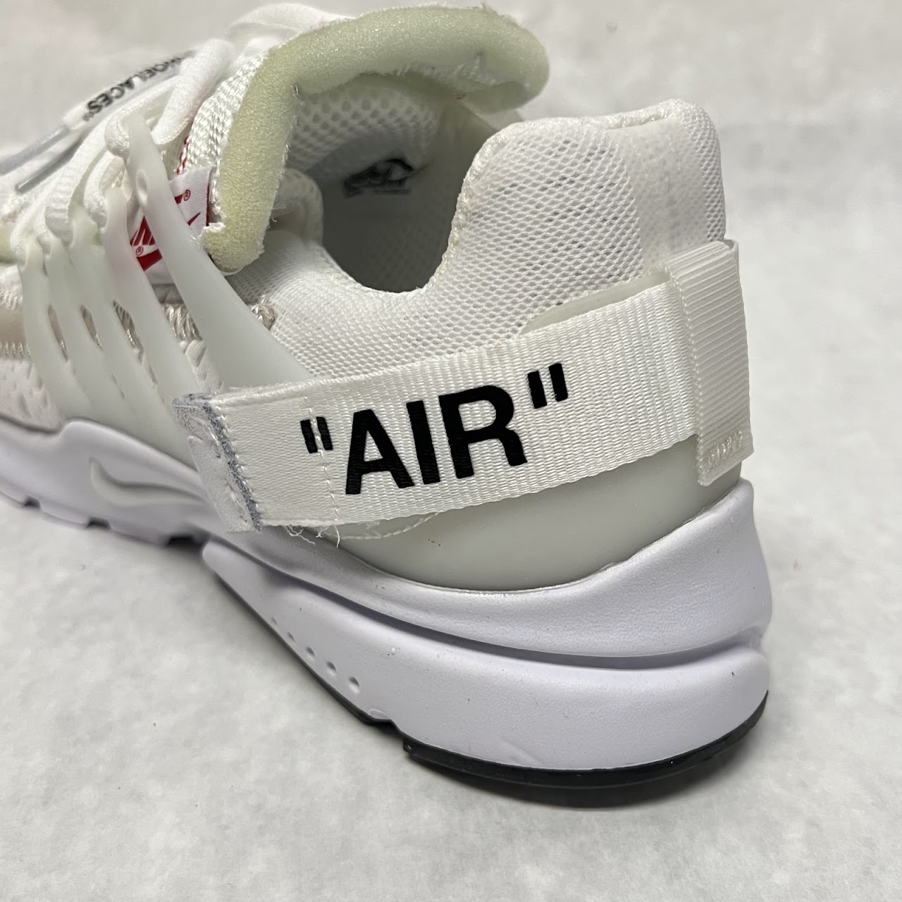 Nike X Off-White 'The 10 : Nike Air Presto' Sneakers