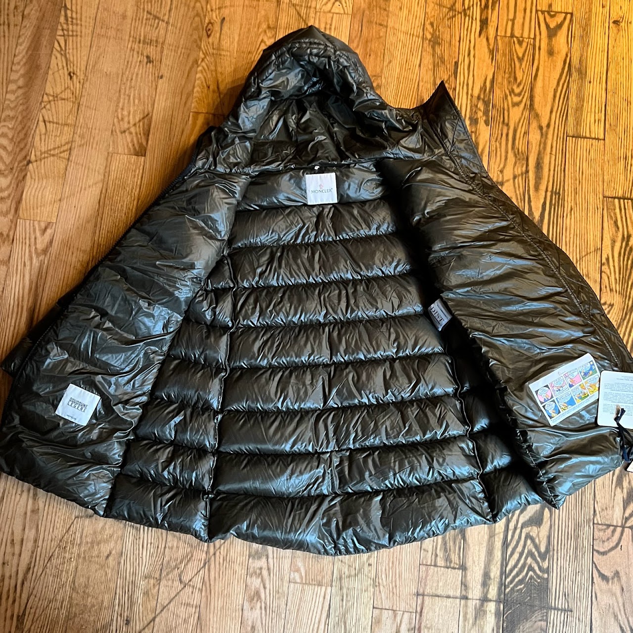 Moncler NEW Suyen Giubbotto Down Coat