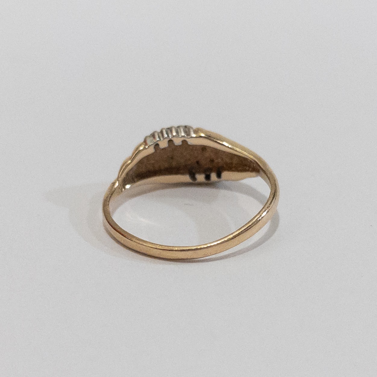 14K Gold & Diamond Ring