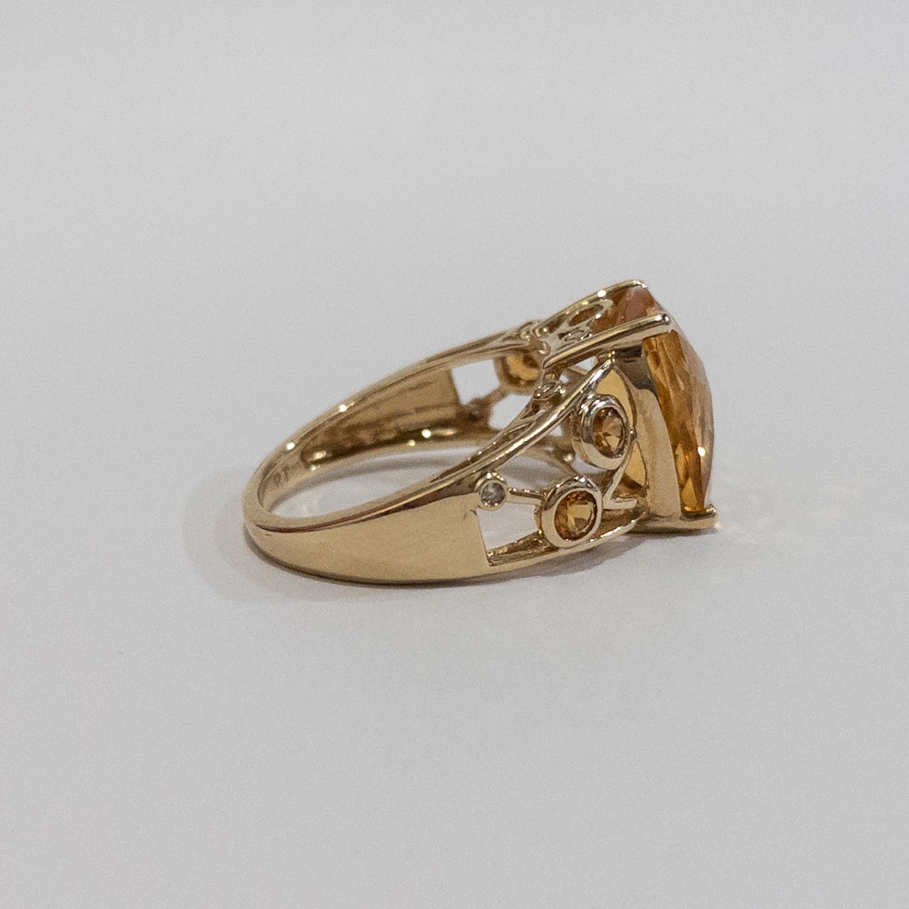 10K Gold, Diamond & Citrine Ring