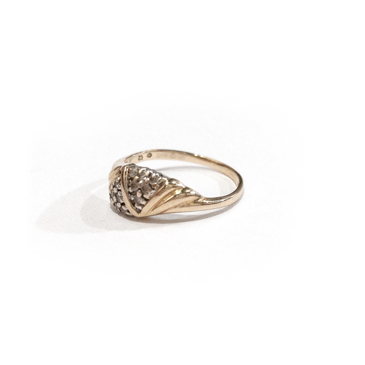 14K Gold & Diamond Ring