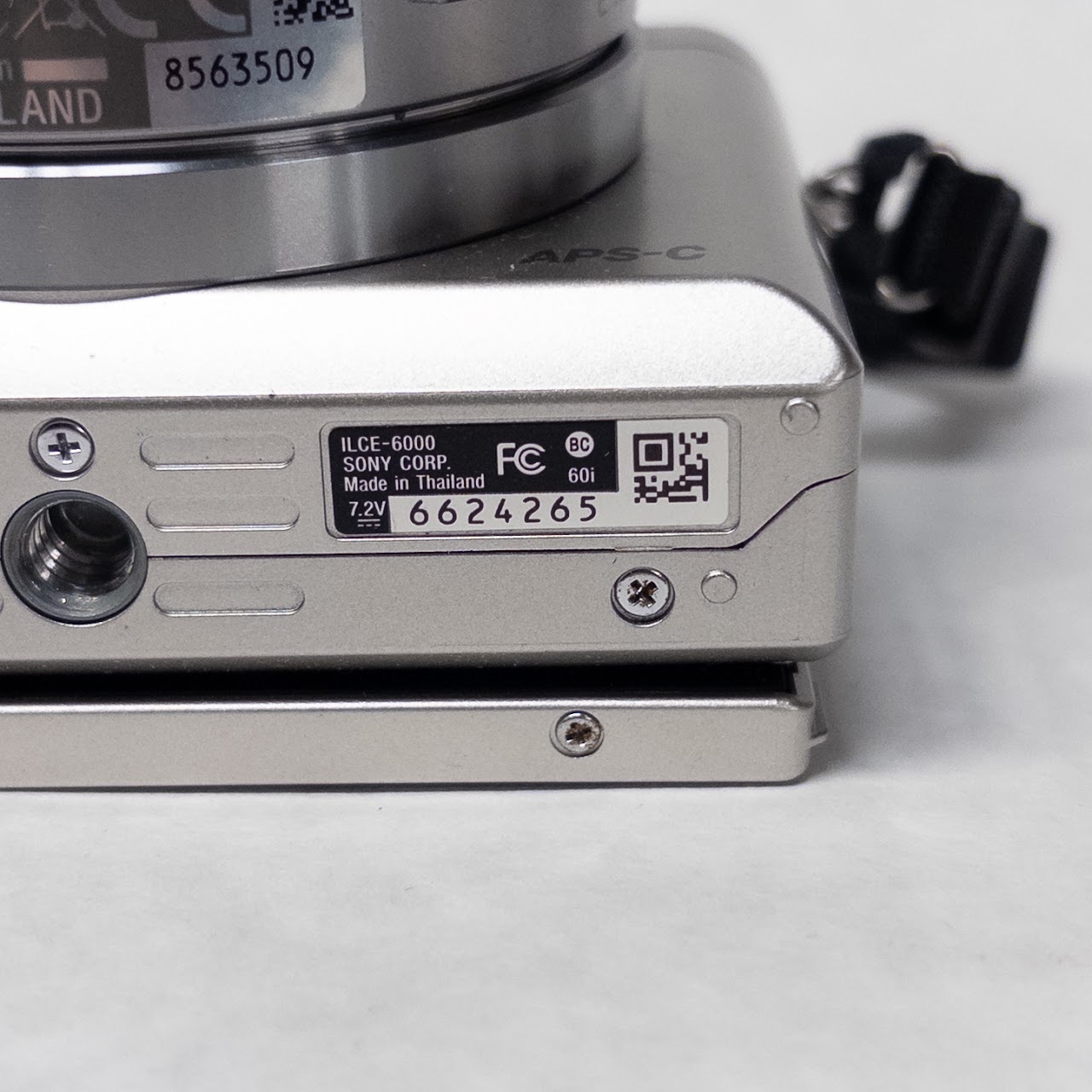 Sony Alpha 6000 APS-C Interchangeable Lens Camera