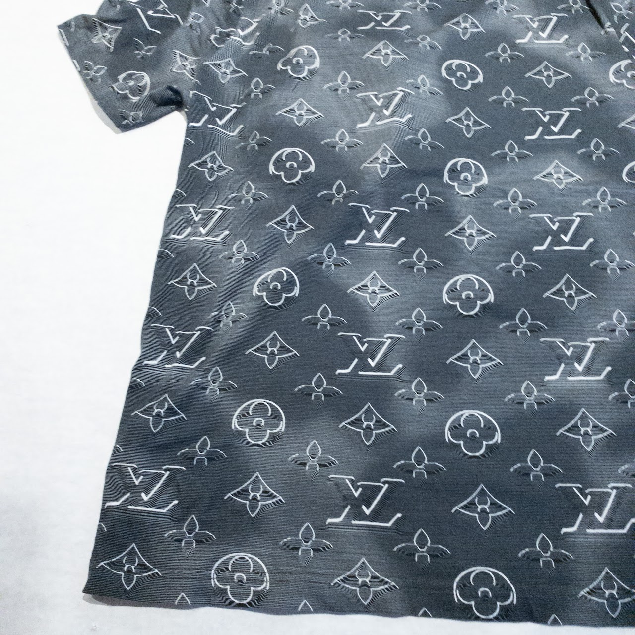 Louis Vuitton Monogram Accessory Pouch T- Shirt