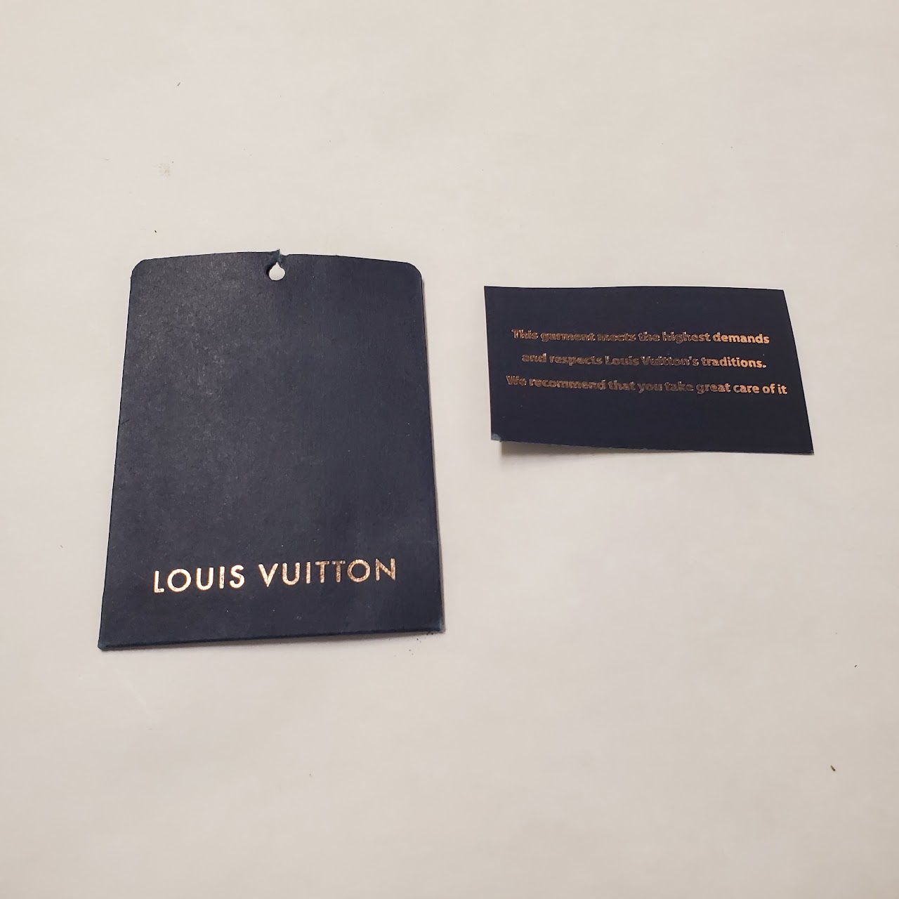 Louis Vuitton Hang Tag 
