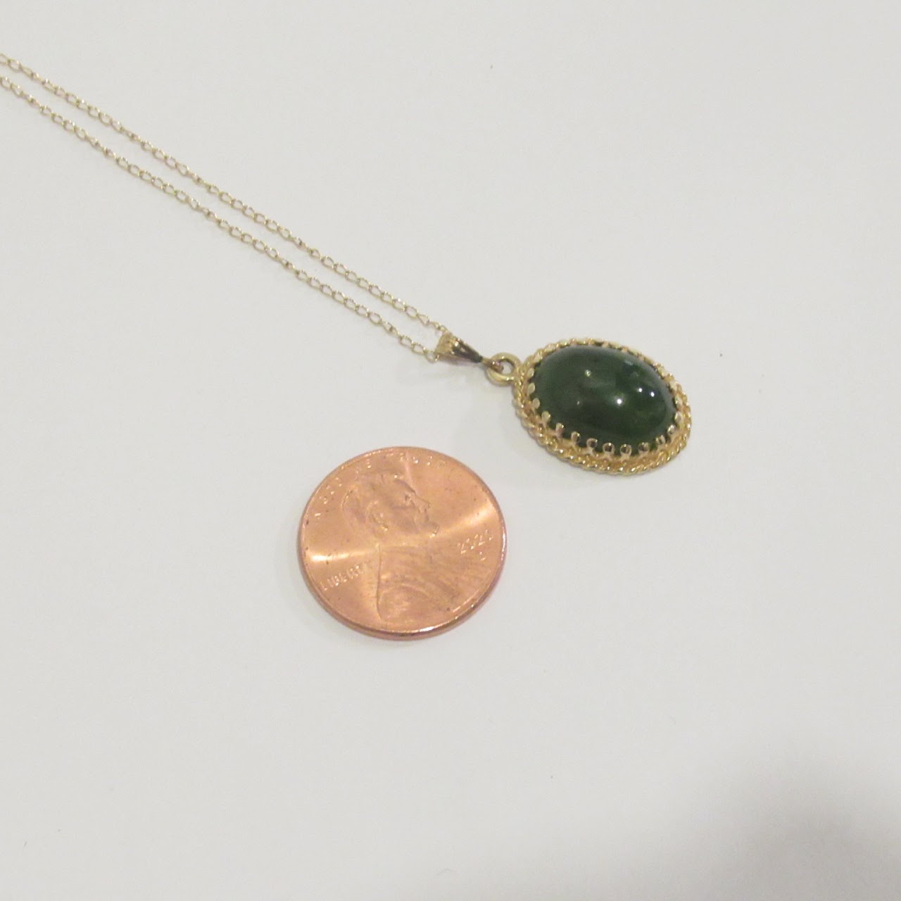 14K Gold and Jade Pendant Necklace