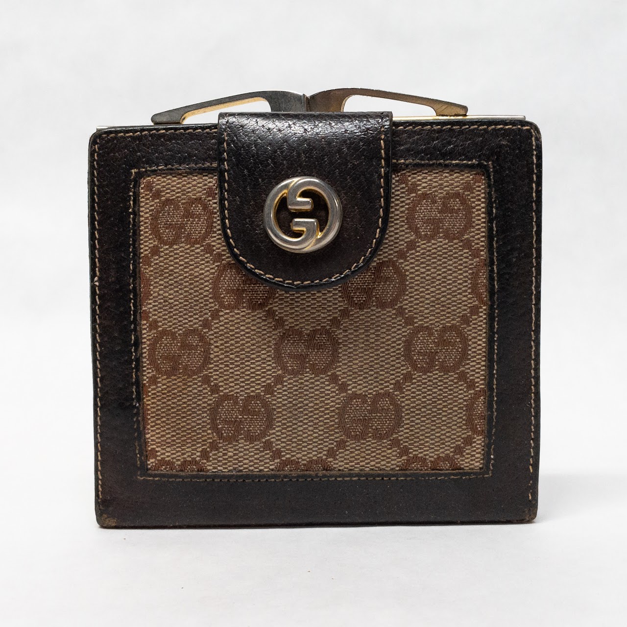 Gucci Vintage Bi-Fold Wallet With Snap Closure Coin Purse