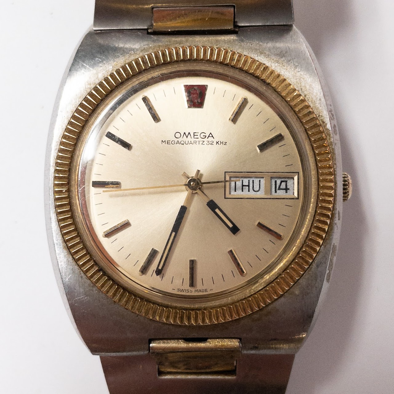 Omega Megaquartz 32 Khz Watch