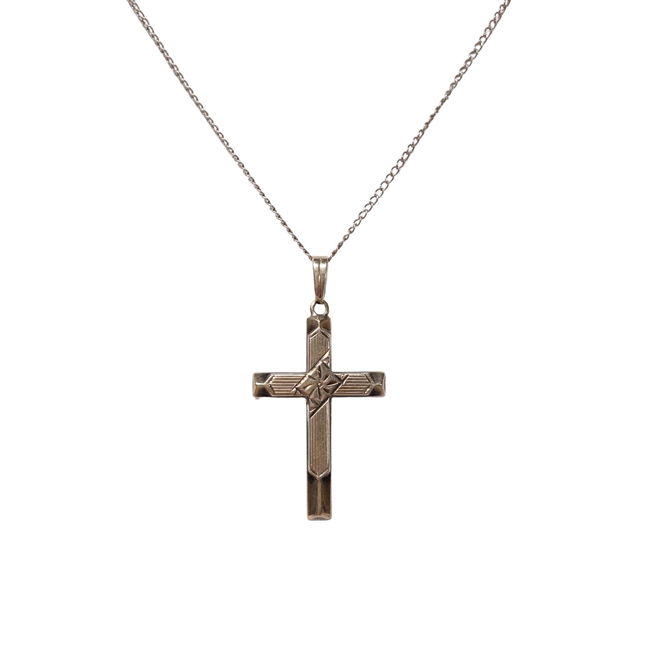 14K Gold Cross Pendant Necklace