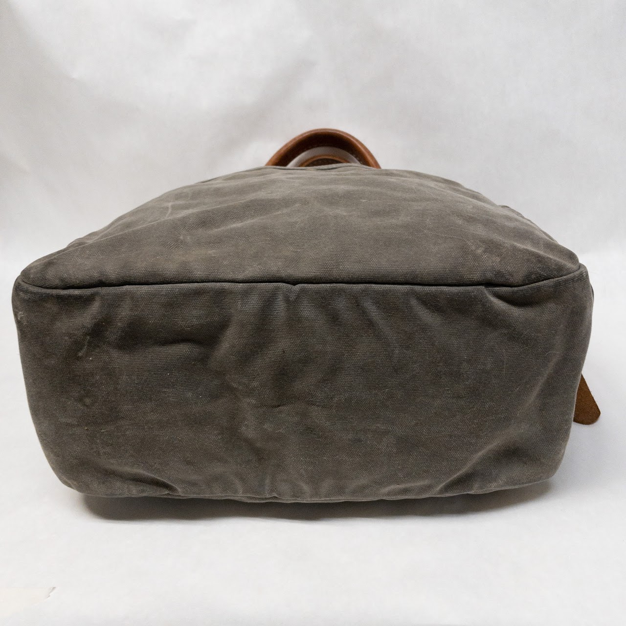 Waxed Canvas Zip Bag – Winter Session