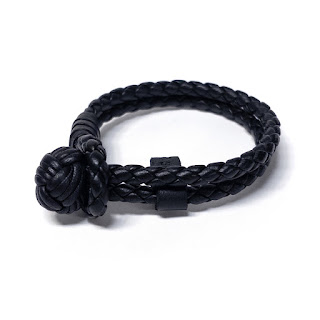 Bottega Veneta Intrecciato Woven Leather Bracelet in Black