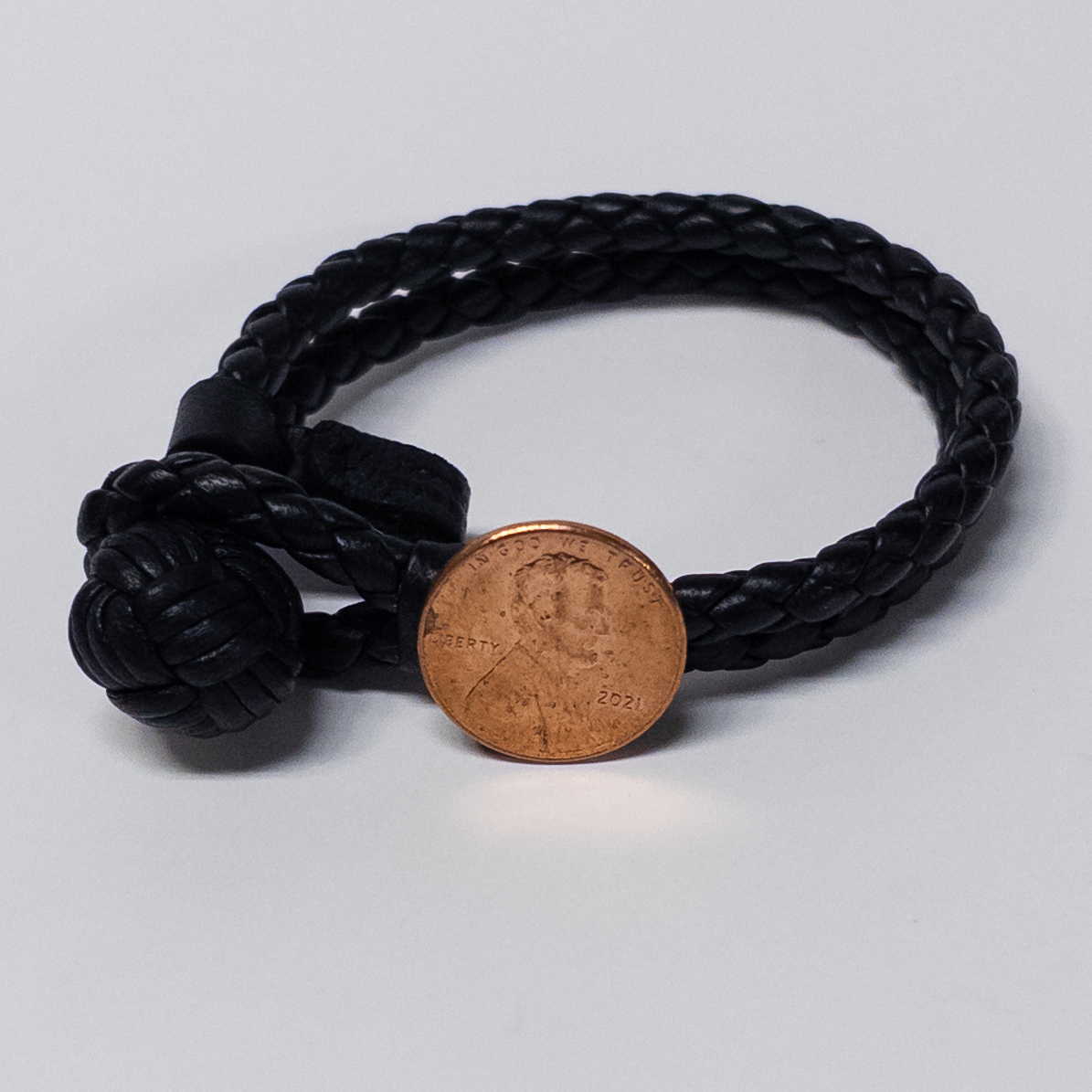 Bottega Veneta Intrecciato Woven Leather Bracelet in Black