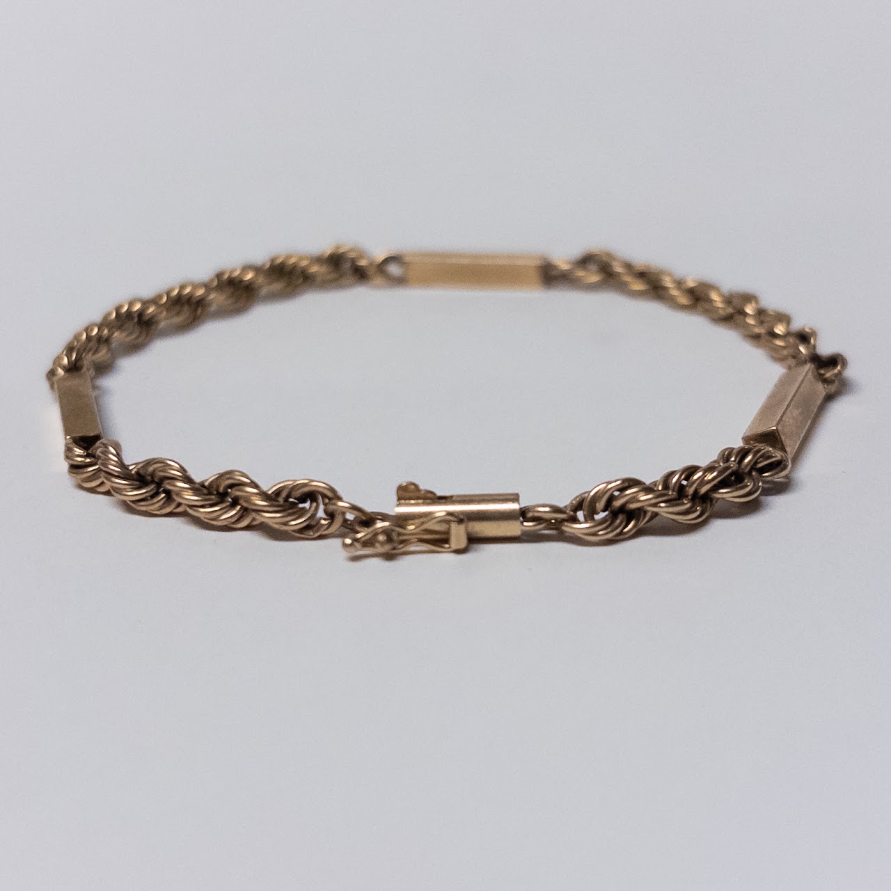 14K Gold Twist and Bar Station Bracelet