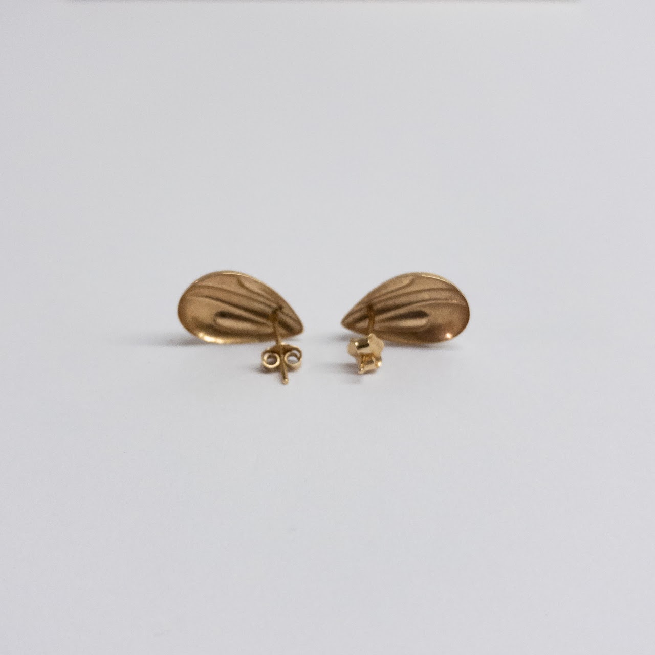 14K Gold Teardrop Earrings