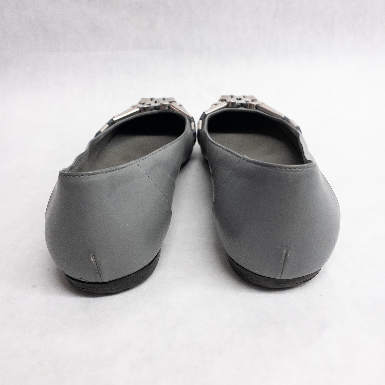 Gucci Gray Leather Flats