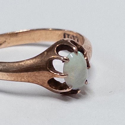 10K Rose Gold and Opal Ring