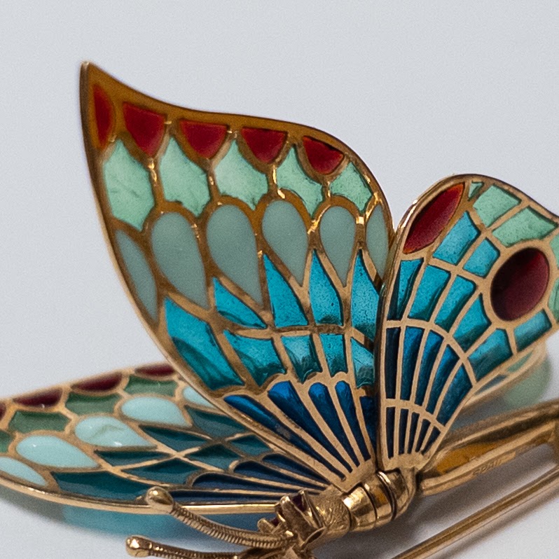 18K Gold and Plique-à-Jour Butterfly Brooch