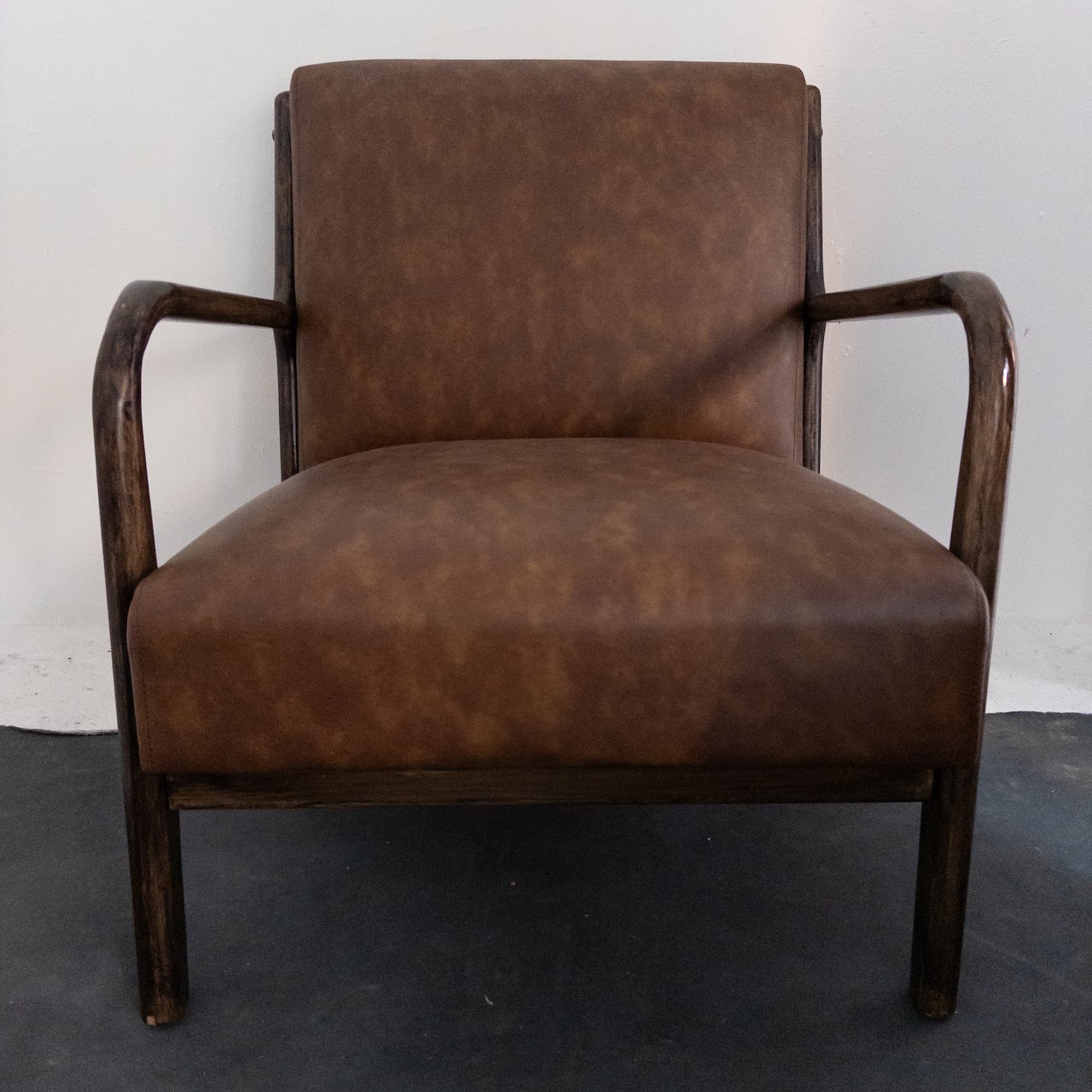 Mid-Century Style Lounge Chair